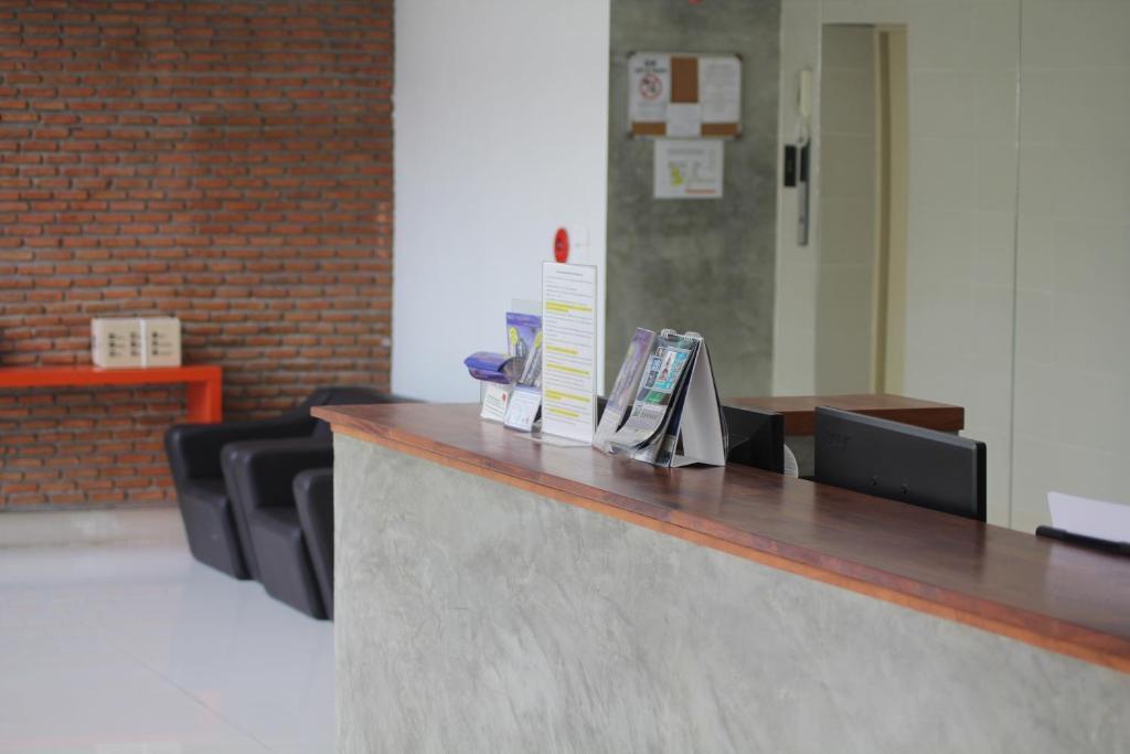 Utd Apartments Sukhumvit Ban Khlong Nang Li Eksteriør billede
