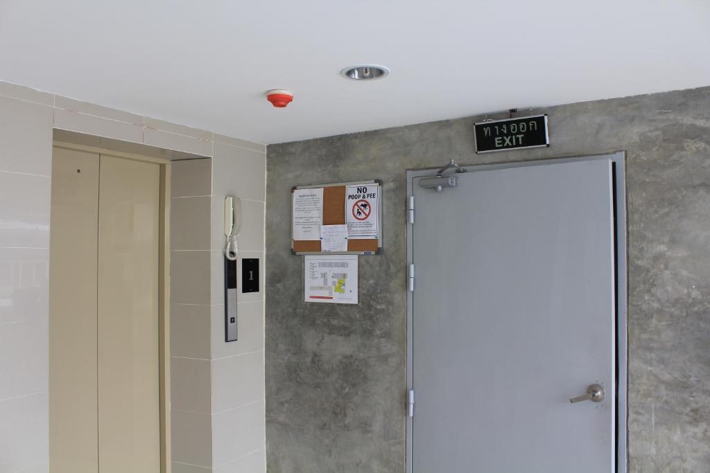 Utd Apartments Sukhumvit Ban Khlong Nang Li Eksteriør billede